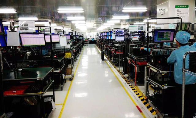 OPPO智能化轉(zhuǎn)型 打破傳統(tǒng)架構(gòu)，引領(lǐng)標準化融合之路